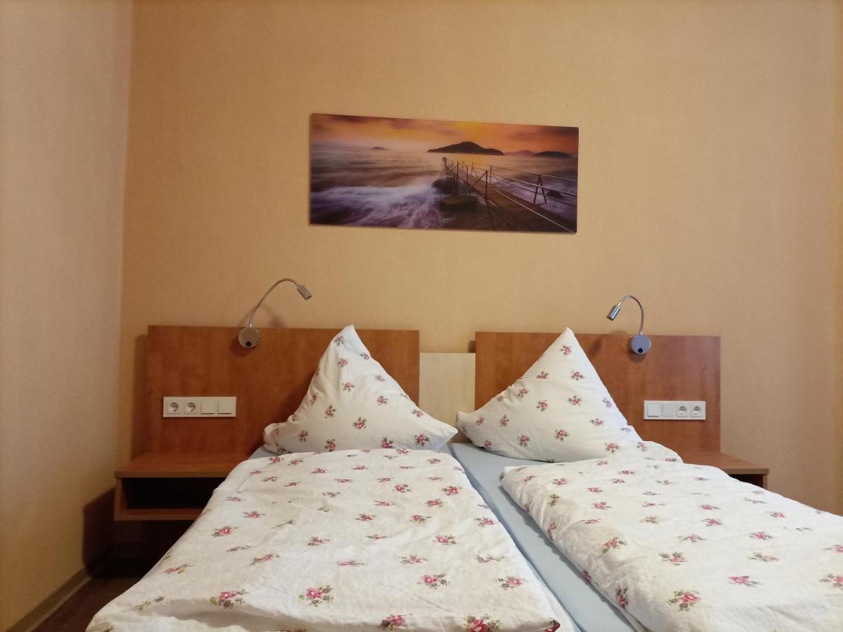 Hotel An Der Karlstadt Бремерхавен Екстериор снимка