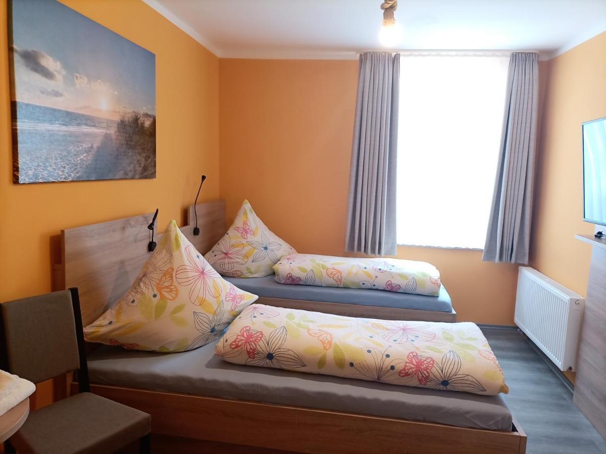 Hotel An Der Karlstadt Бремерхавен Екстериор снимка