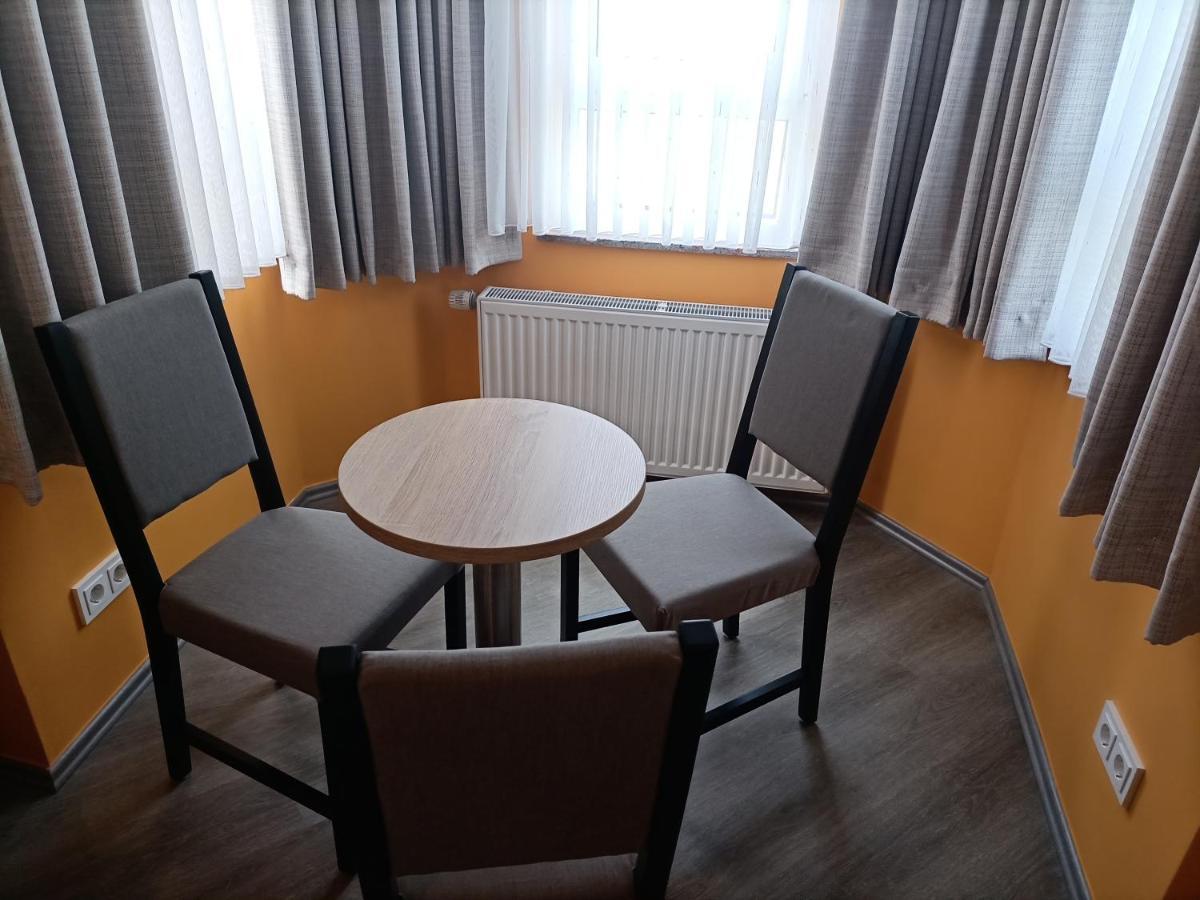 Hotel An Der Karlstadt Бремерхавен Екстериор снимка